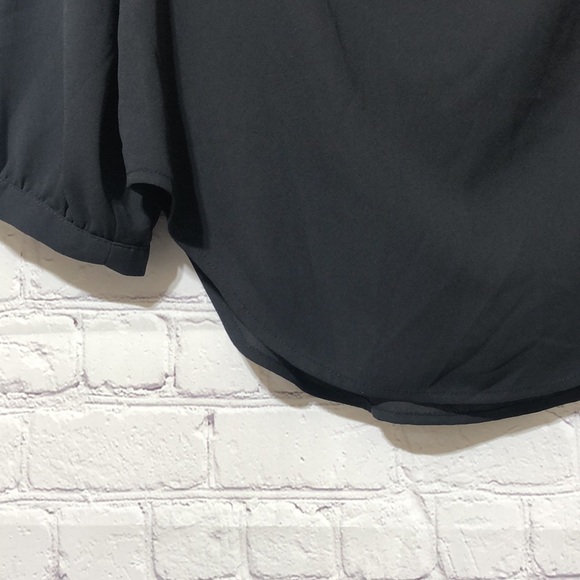 Express sheer cold shoulders - Picture 6 of 10